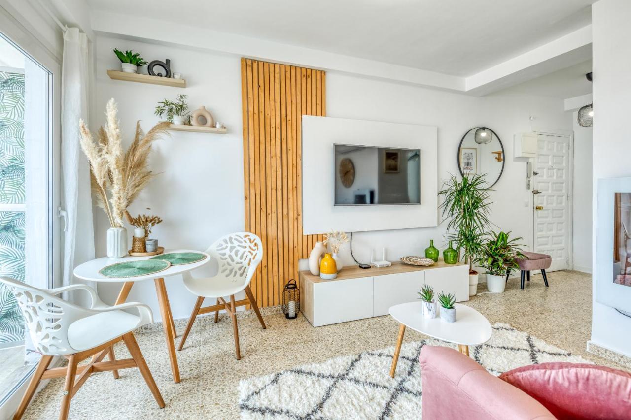 Hanami Avenida De Espana Beach Front - Mountain View Estepona Luaran gambar